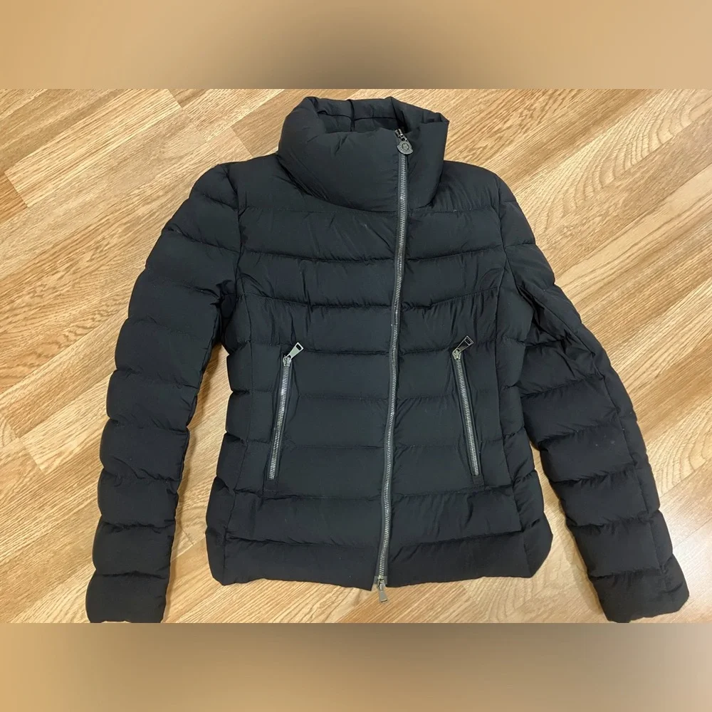MONCLER PufferJacket - Picture 12 of 13